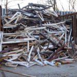 Über uns - Ihr Entsorgungsunternehmen in Nürnberg 11 Außentüren und Fenster mit und ohne Glas, imprägniertes Holz, Dachstuhl,